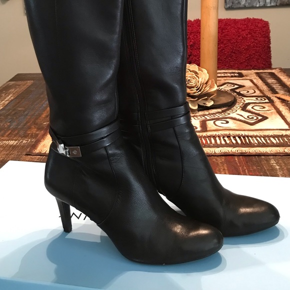 Antonio Melani Black Leather Heeled Boots - Picture 2 of 12